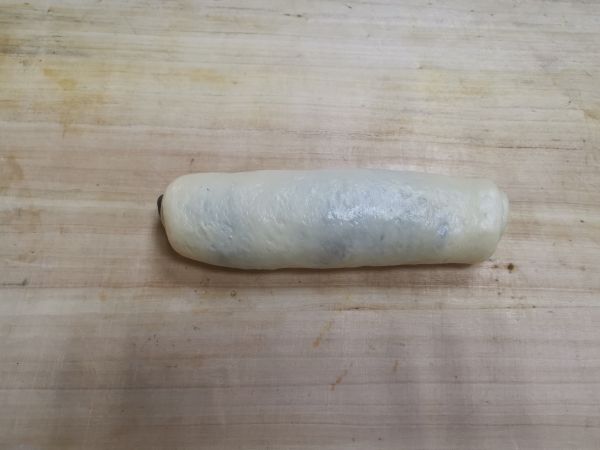 黑芝麻炼乳吐司