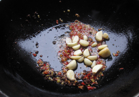 黄山的臭桂鱼是怎么做的