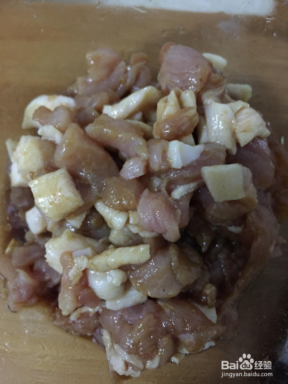 看完就会的肉丁豆干炒毛豆