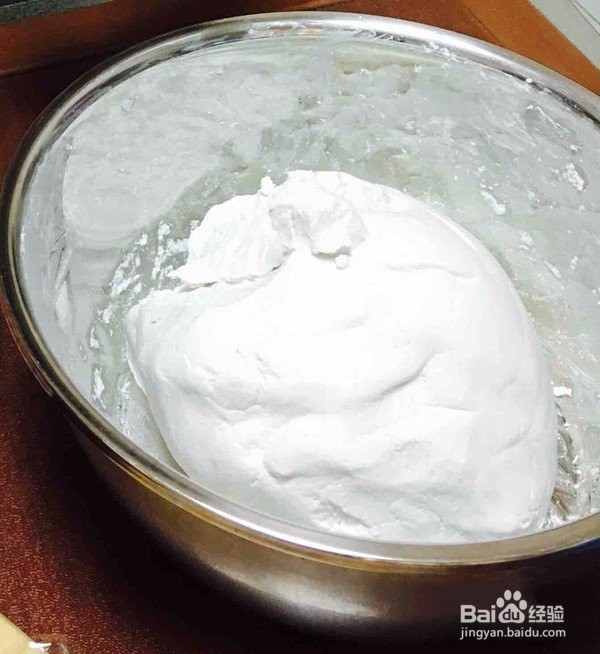 麻辣肉汤圆的做法
