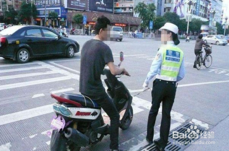 不戴头盔怎么处罚