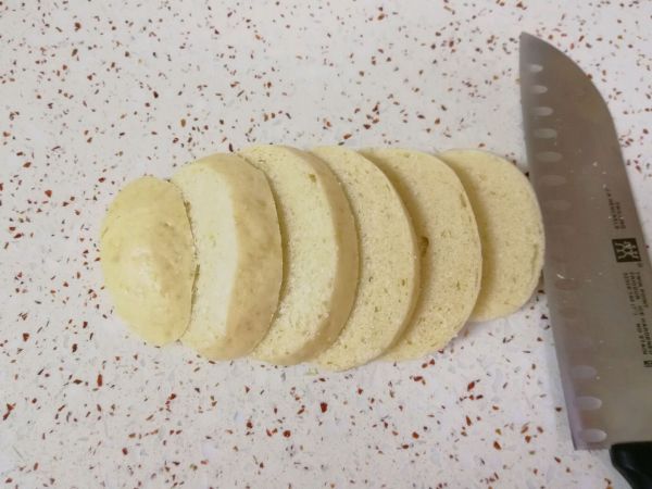 芝麻黄金馒头片