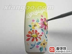 做指甲彩绘的技巧分享