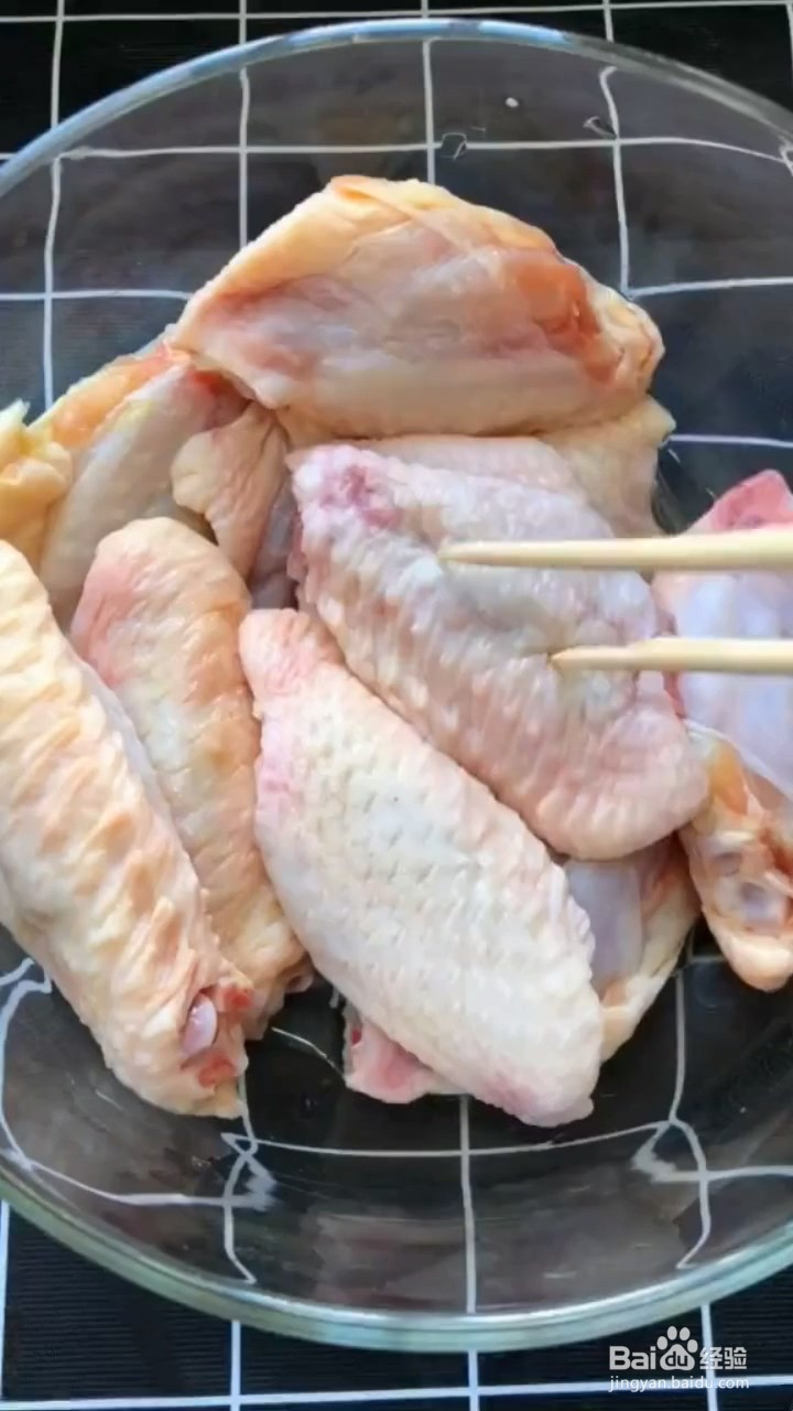 如何制作香酥炸鸡翅