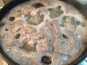 正宗做羊蝎子火锅做法