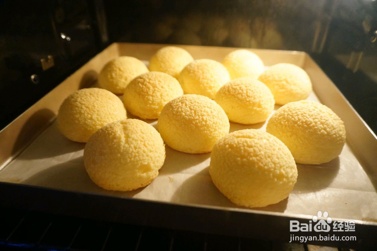 巧克力花生酥皮泡芙