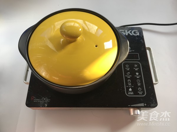 砂锅烤栗子的做法