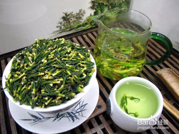 怎么让脸部排毒变白呢