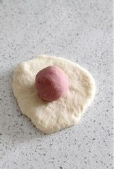 玫瑰豆沙面包卷的做法