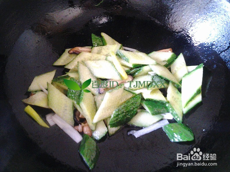 怎么做香菇素炒青瓜
