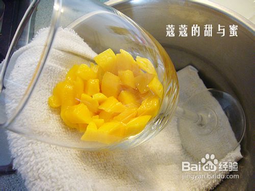 我爱美术--三色水果布丁杯