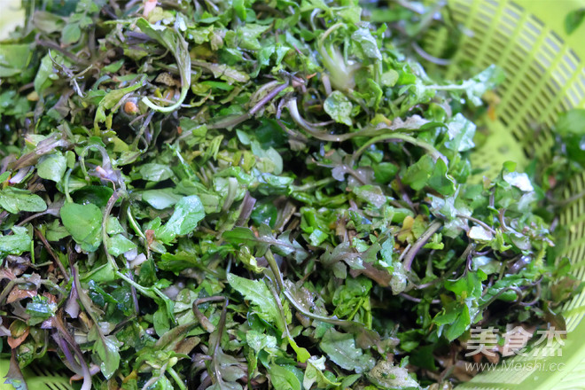 荠菜蛋饼的做法