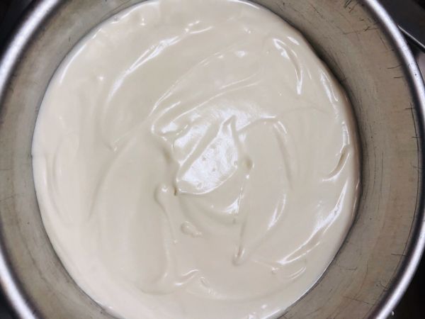 椰浆芒果慕斯蛋糕