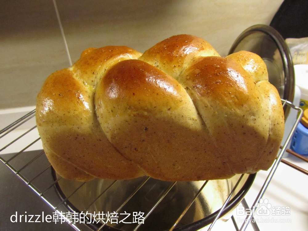 亚麻籽全麦葡萄干吐司——辫子造型