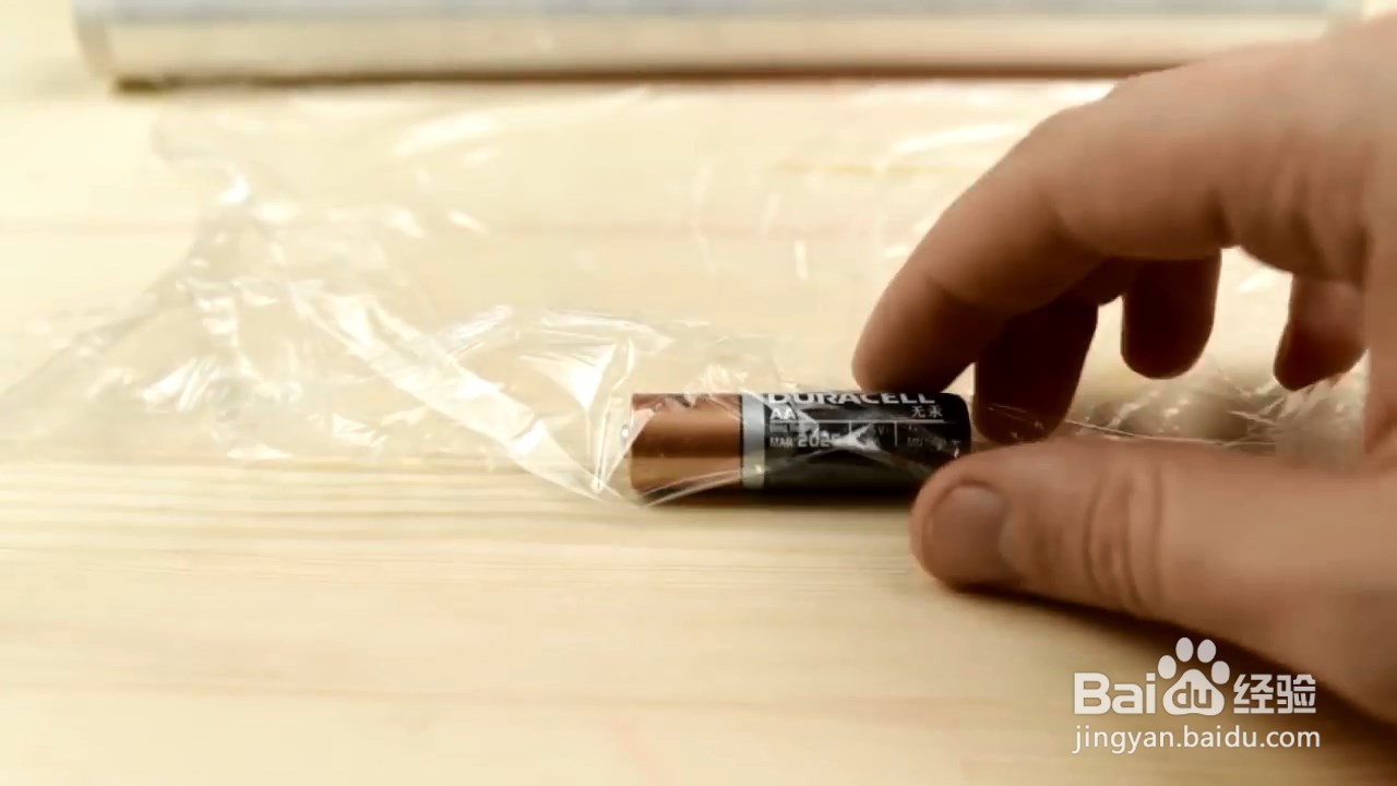 把电池这样收纳，再也不怕电池没电了！