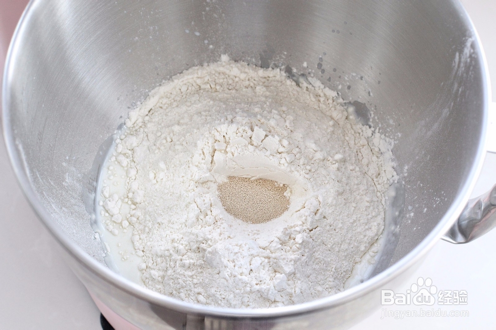 红豆炼乳奶酪布里欧包怎么做