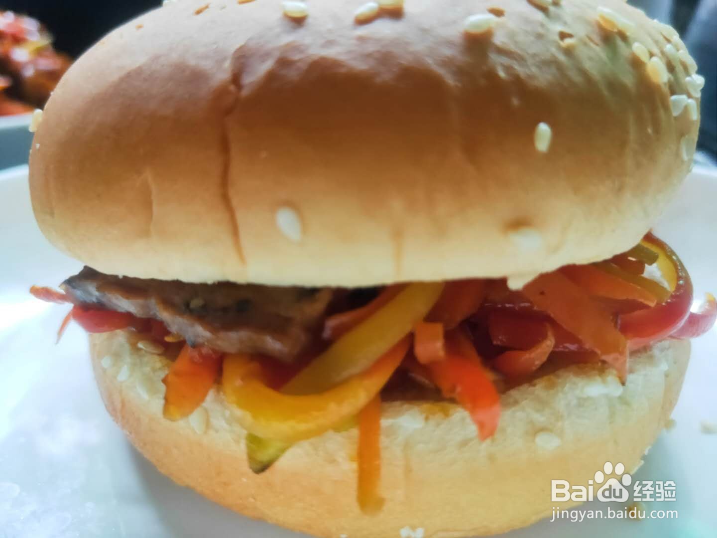 红萝卜丝炒牛肉汉堡