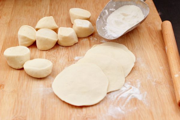 #美食视频挑战赛#鹅蛋扇贝西葫芦蒸包