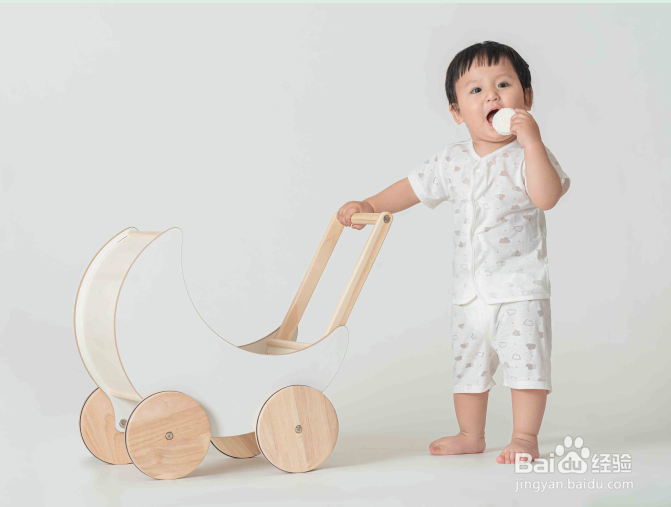 宝宝食谱0到1岁辅食添加 参考英氏更轻松