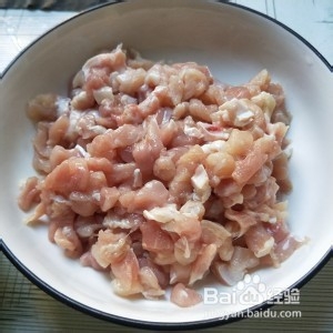 健康养生佳品青椒鸡丁的做法