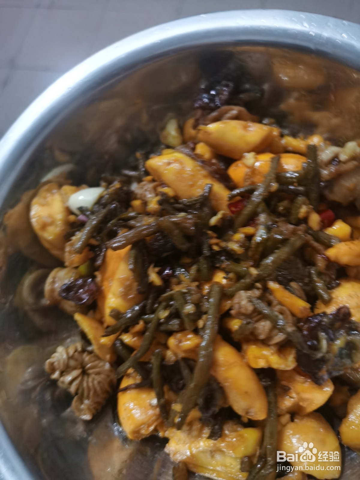 如何炒鸡内蛋和蛋肠?