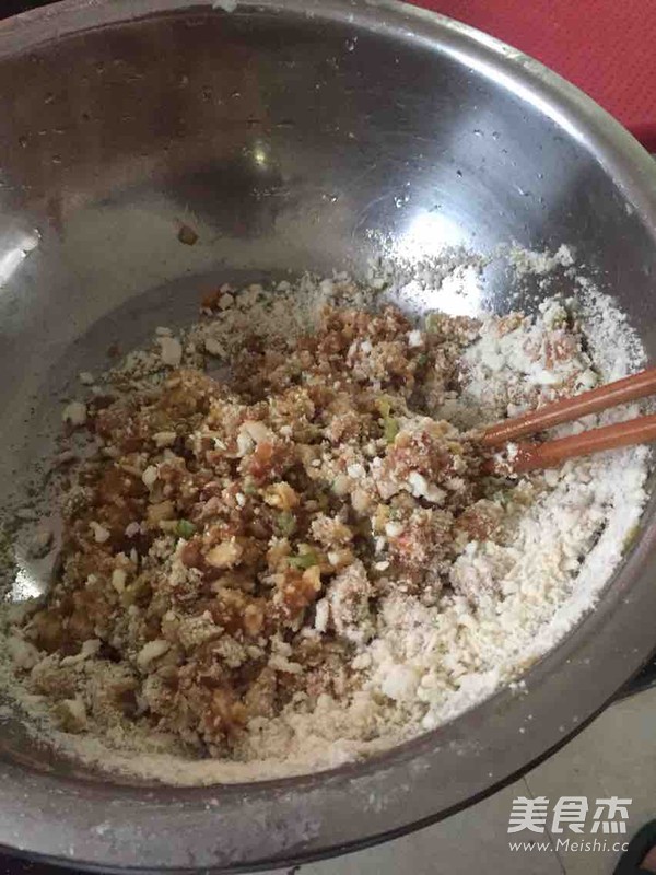 海味肉丸汤的做法