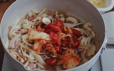 泡菜辣炒意大利面