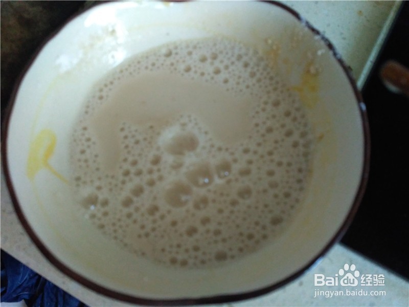 蘑菇豆腐鸡蛋汤