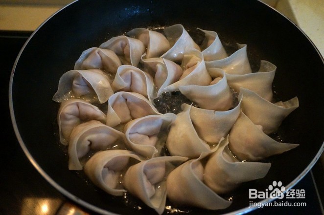 香煎猪肉西葫芦馄饨的做法