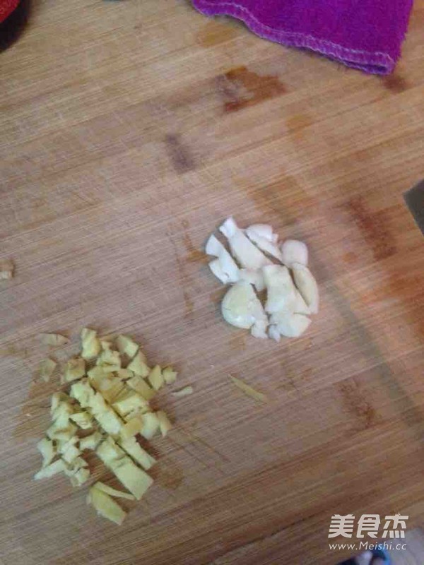 糖醋排骨的做法