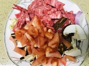 如何制作美味的培根意大利尖管面