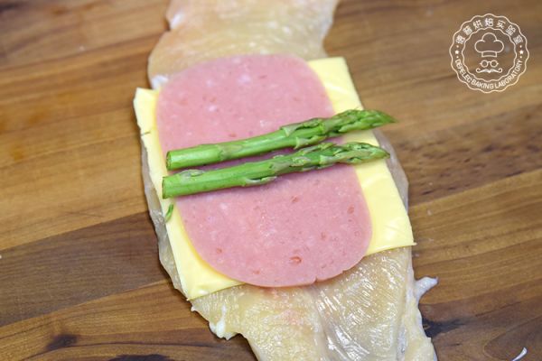 爆浆起司鸡肉卷