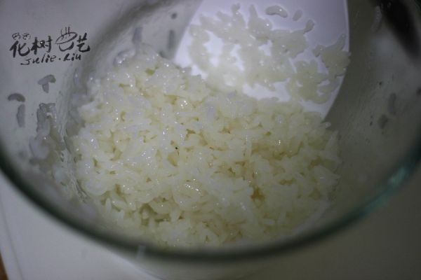 鳄梨蛋黄握寿司