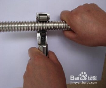如何制作不锈钢波纹管连接件