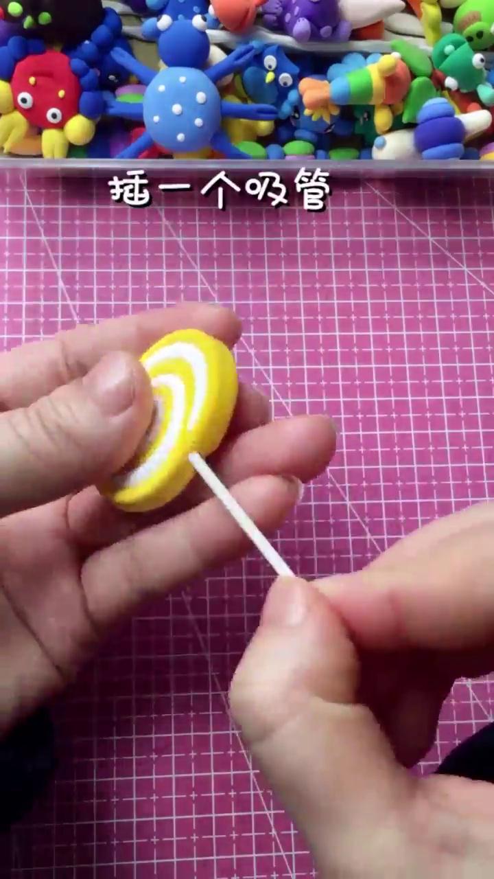 黏土手工棒棒糖怎么做