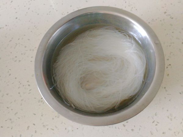 蒜蓉粉丝娃娃菜