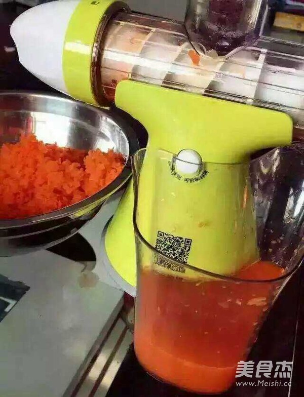 胡萝卜小米锅巴