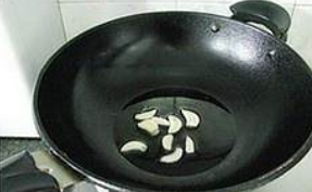 蚝油双菇西兰花的做法