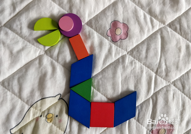 用几何形状怎么拼一只鸸鹋宝宝