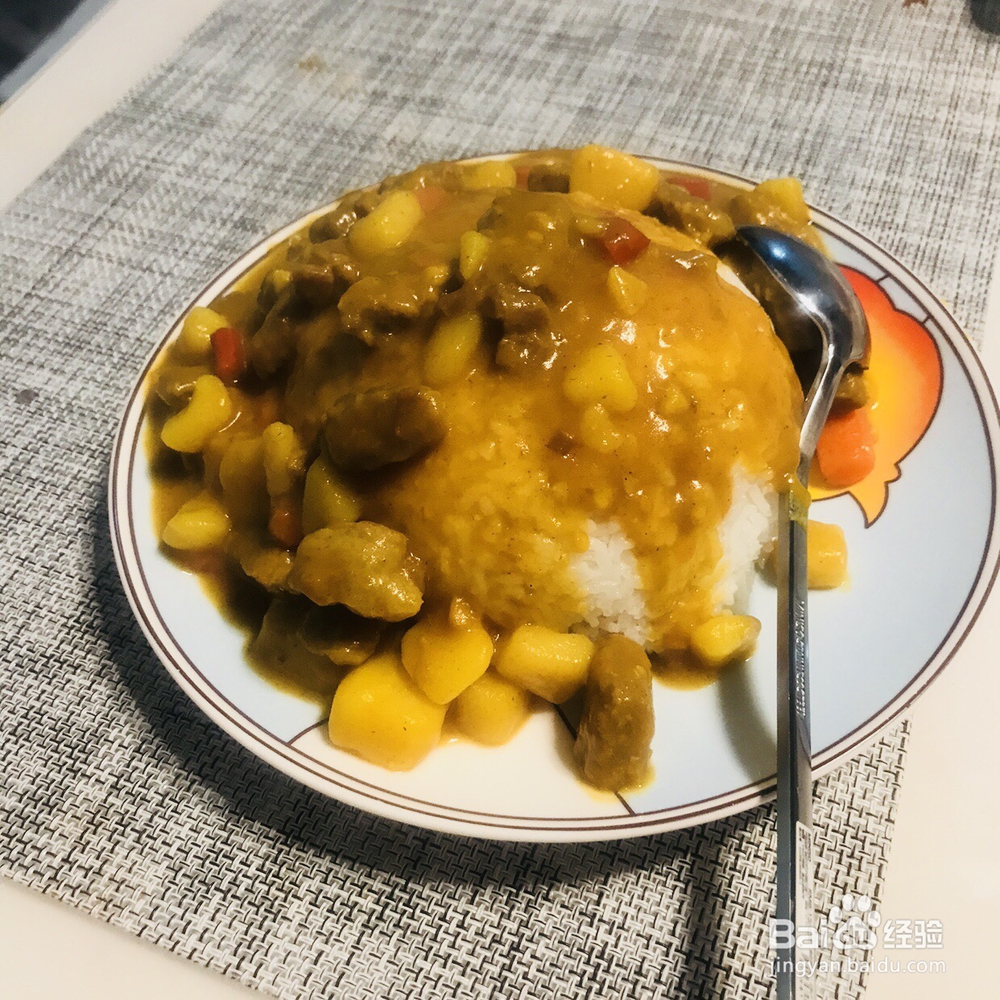 土豆咖喱牛腩盖饭的详细教程