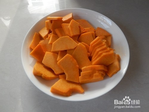 如何做香香糯糯的南瓜芝麻饼