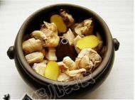 莲藕啤酒汽锅鸡的做法