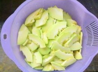 图说蒜蓉炒南瓜