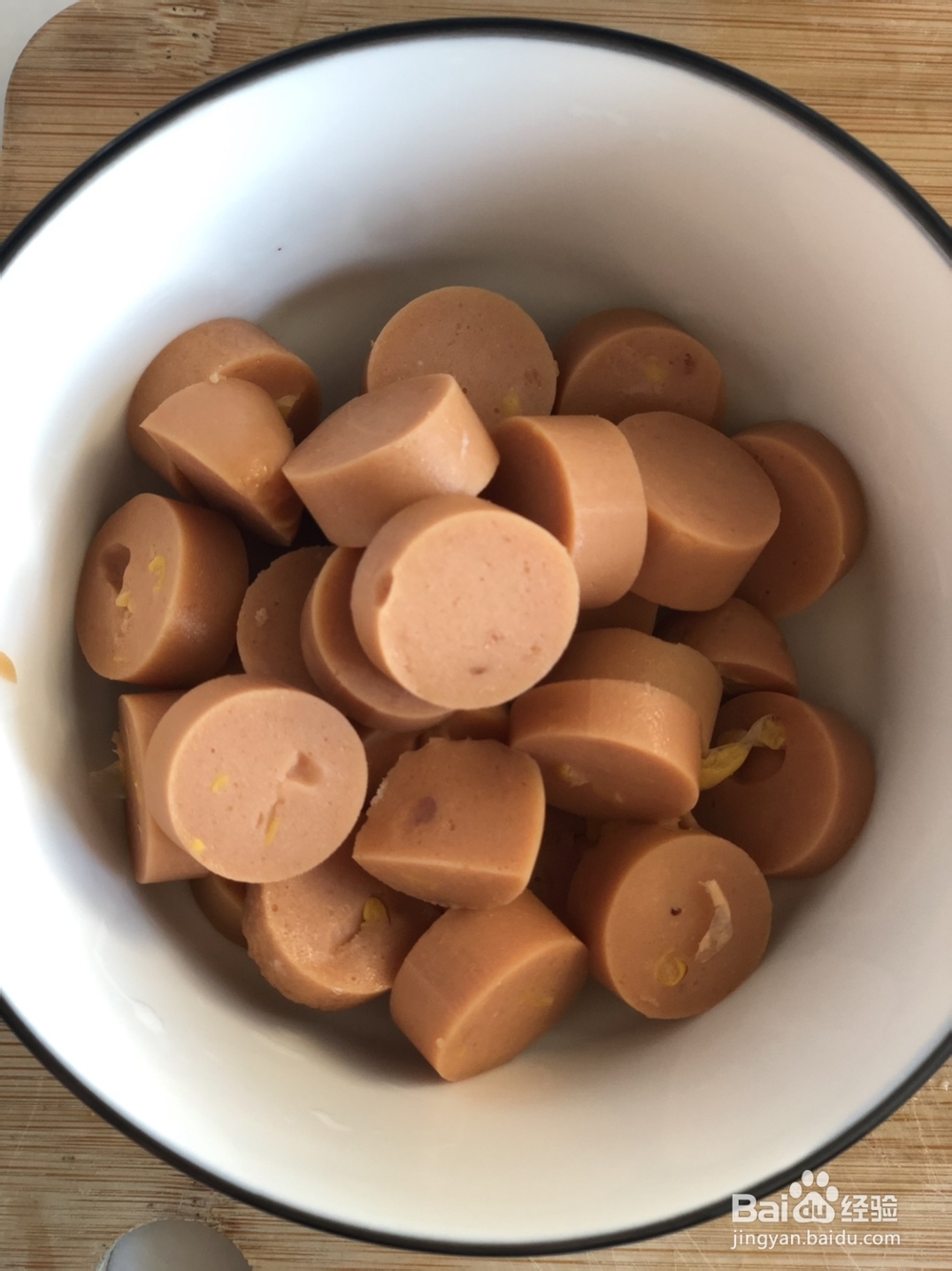 孩子爱吃的香肠马蹄玉米粒