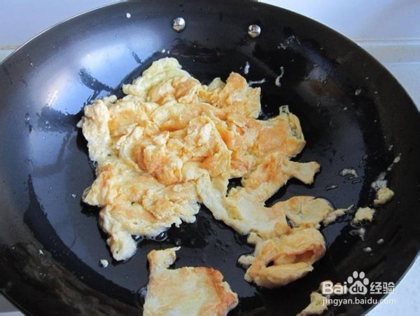 香葱炒鸡蛋的做法