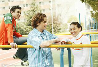 怎样预防学生的早恋