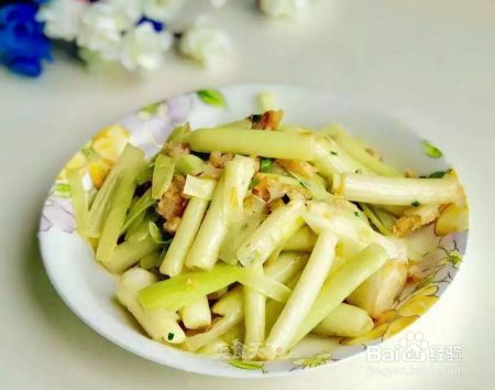 端午节挂在家门口的菖蒲能吃么