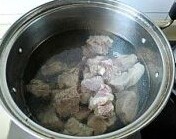 如何做可口的甜酸排骨