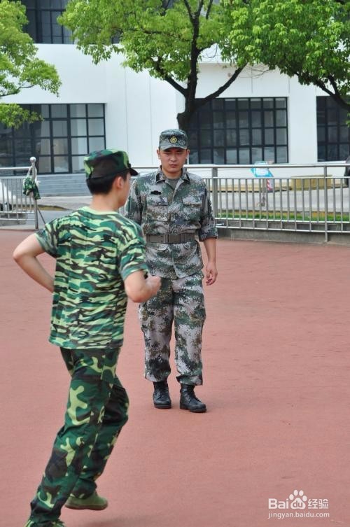 大学军训时应该要注意什么