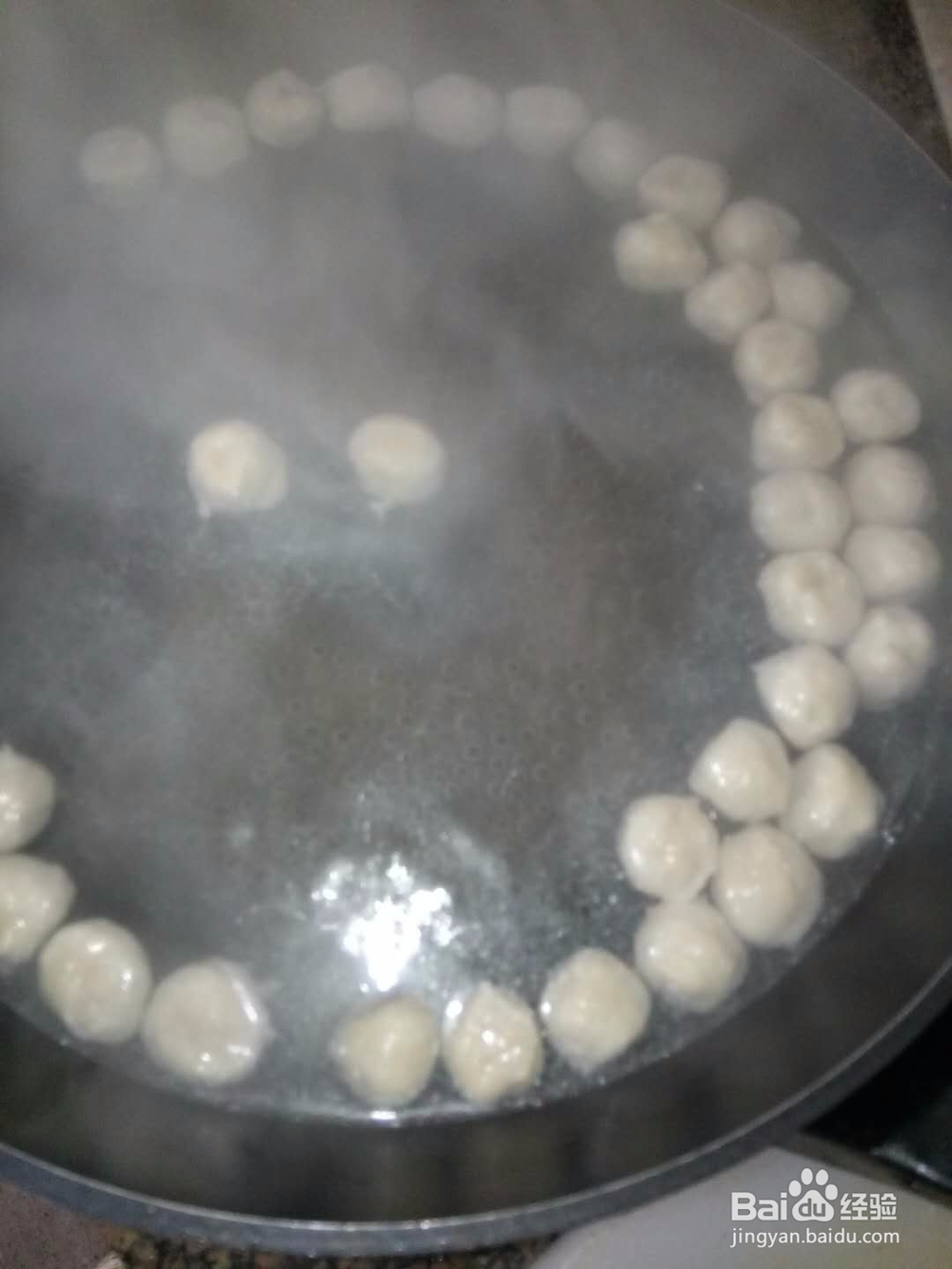 酸酸甜甜营养又美味的番茄鱼丸汤的做法